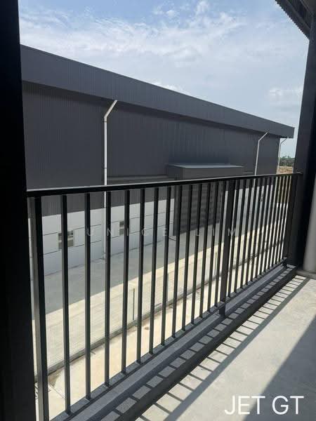 Kilang untuk Disewa di Taman Kapar Permai (Kapar) - Eunice Lim - Balcony - PropertyGuru.com.my