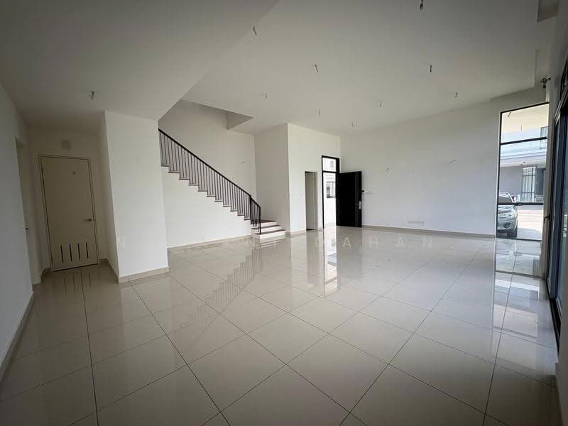 Semi-Detached House for Sale in Kota Kemuning (Shah Alam) - Noraini Dahan - PropertyGuru.com.my