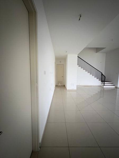 Semi-Detached House for Sale in Kota Kemuning (Shah Alam) - Noraini Dahan - PropertyGuru.com.my