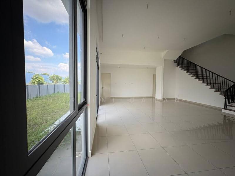 Semi-Detached House for Sale in Kota Kemuning (Shah Alam) - Noraini Dahan - PropertyGuru.com.my