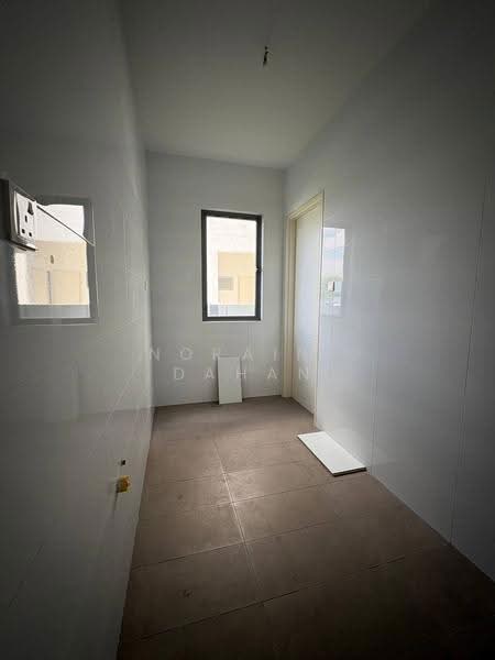Semi-Detached House for Sale in Kota Kemuning (Shah Alam) - Noraini Dahan - PropertyGuru.com.my