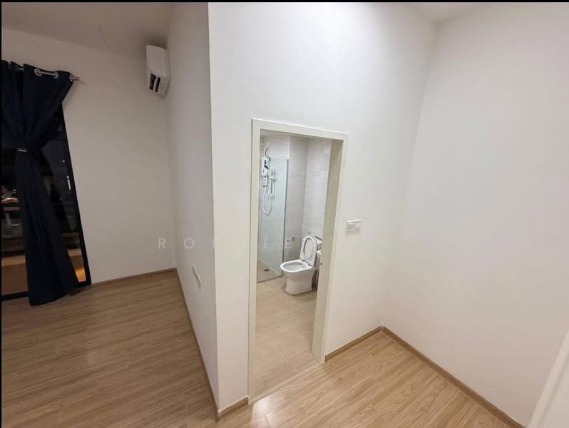 Rumah Teres 2-Tingkat untuk Disewa di Taman Damansara Aliff (Tampoi) - Robbie Tan - Bathroom - PropertyGuru.com.my