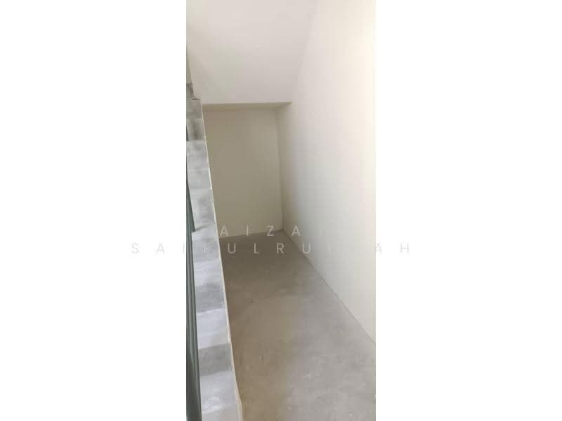 Kedai untuk Disewa di Kajang (Selangor) - Aizat Saifulrullah - Interior - PropertyGuru.com.my