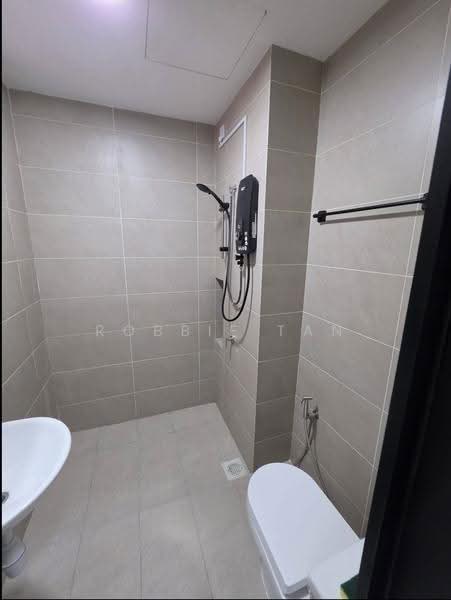 Service Residence for Rent at Pandan Heights (Residensi Pandan 3) - Robbie Tan - Bathroom - PropertyGuru.com.my