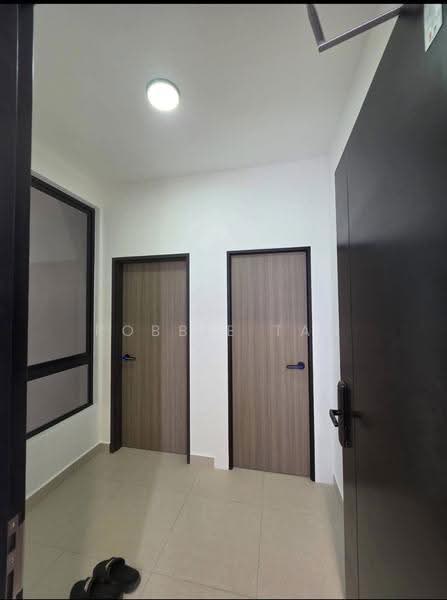 Service Residence for Rent at Pandan Heights (Residensi Pandan 3) - Robbie Tan - Corridor - PropertyGuru.com.my