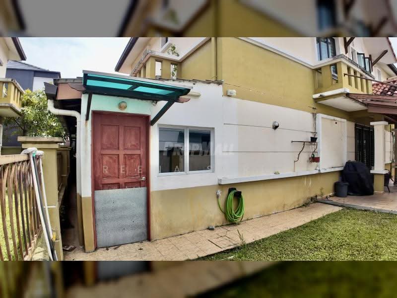 Bungalow House for Sale in Aman Perdana (Kapar) - Reena Sarif - Exterior - PropertyGuru.com.my