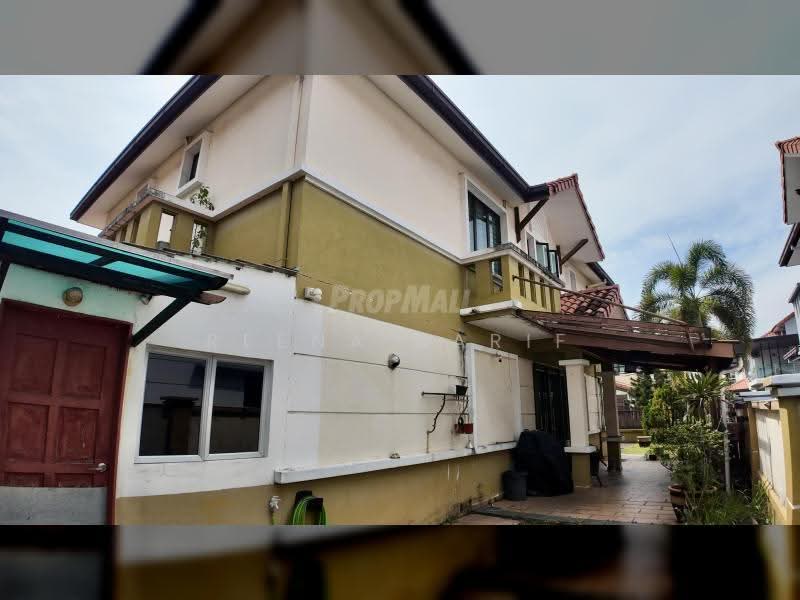 Bungalow House for Sale in Aman Perdana (Kapar) - Reena Sarif - Exterior - PropertyGuru.com.my