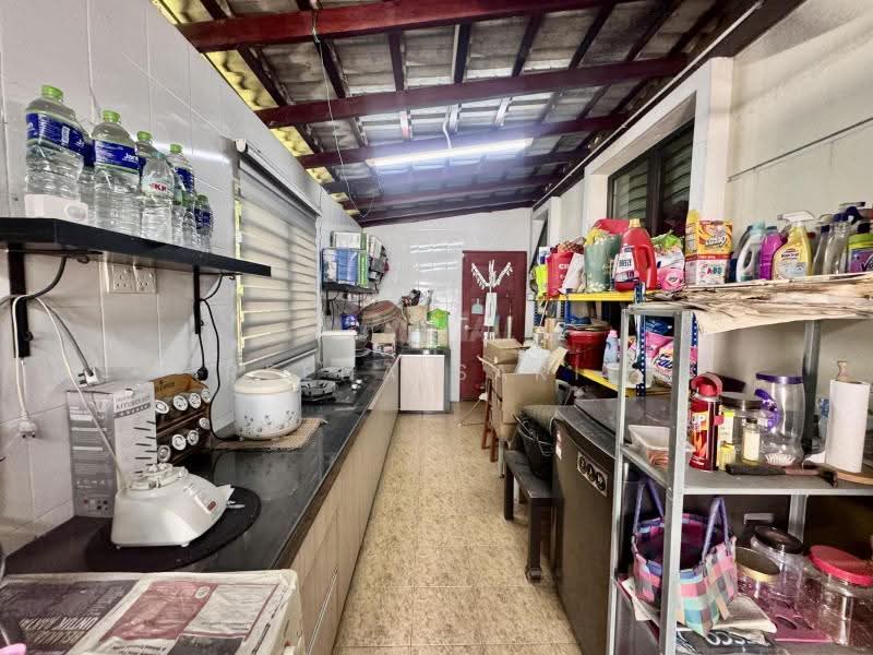 Bungalow House for Sale in Aman Perdana (Kapar) - Reena Sarif - PropertyGuru.com.my