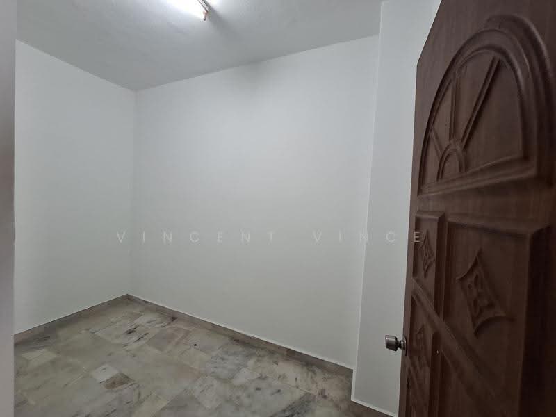 2-storey Terraced House for Sale in Seri Kembangan (Selangor) - Vincent Vince - Interior - PropertyGuru.com.my