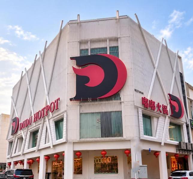 Shop / Office for Sale in Bandar Baru Sri Petaling (Sri Petaling) - Elaine Lee - Exterior - PropertyGuru.com.my