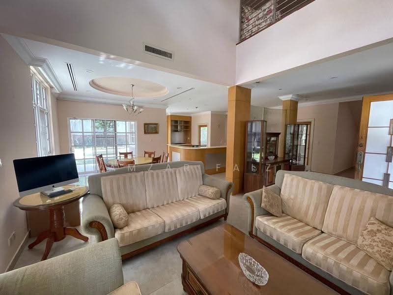 Bungalow House for Sale in Perdana Lakeview East (Cyberjaya) - Amzar Faiz - Living Room - PropertyGuru.com.my
