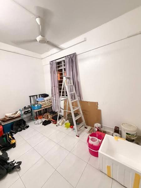 Kediaman Servis untuk Dijual di Sri Akasia - Yvonne Lim - Interior - PropertyGuru.com.my
