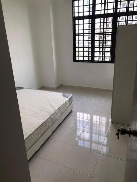 Condominium for Sale at Datin Halimah Condominium - Robbie Tan - Bedroom - PropertyGuru.com.my