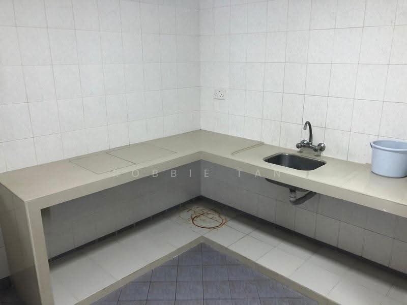 Condominium for Sale at Datin Halimah Condominium - Robbie Tan - Kitchen - PropertyGuru.com.my