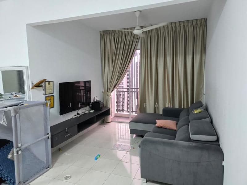 Pangsapuri untuk Dijual di Idaman Abadi - Jeff Cheah - Living Room - PropertyGuru.com.my