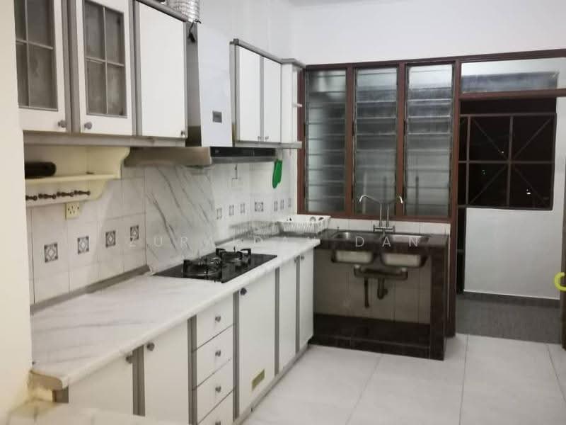 Kondominium untuk Dijual di Sri Ayu - Zuraidah Dan - Kitchen - PropertyGuru.com.my