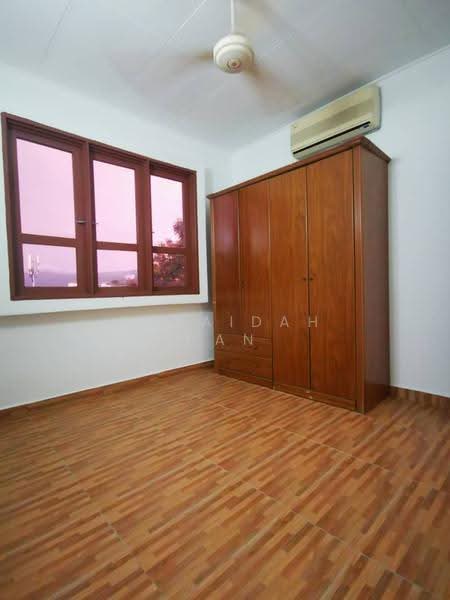 Kondominium untuk Dijual di Sri Ayu - Zuraidah Dan - Bedroom - PropertyGuru.com.my