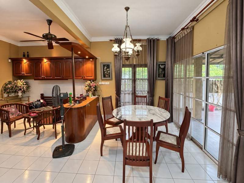 Rumah Teres 2-Tingkat untuk Dijual di Bandar Baru Bangi (Selangor) - Mahirah . - Dining Room - PropertyGuru.com.my