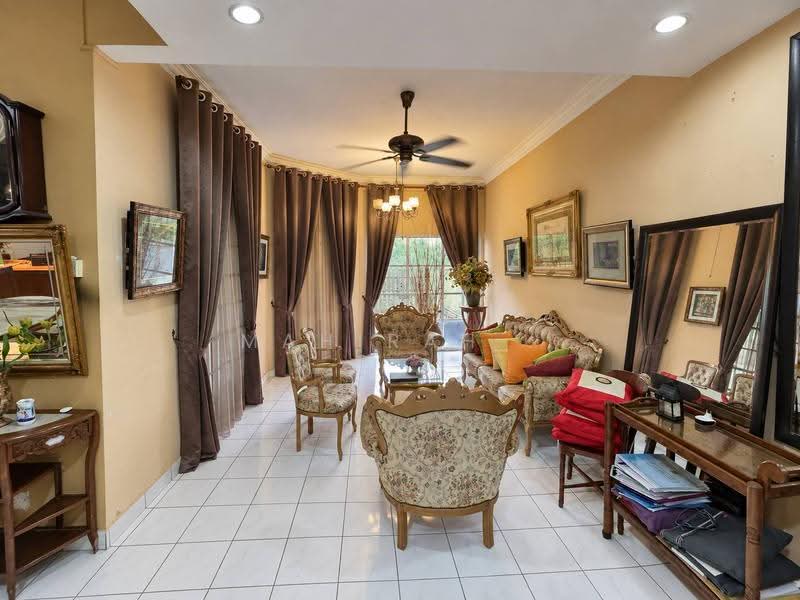 Rumah Teres 2-Tingkat untuk Dijual di Bandar Baru Bangi (Selangor) - Mahirah . - Living Room - PropertyGuru.com.my