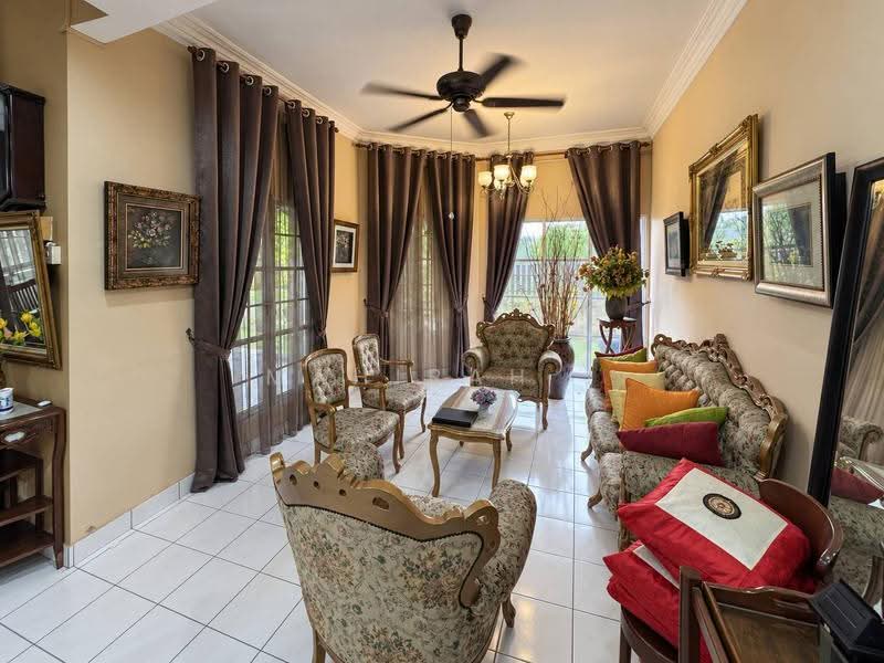 Rumah Teres 2-Tingkat untuk Dijual di Bandar Baru Bangi (Selangor) - Mahirah . - Living Room - PropertyGuru.com.my