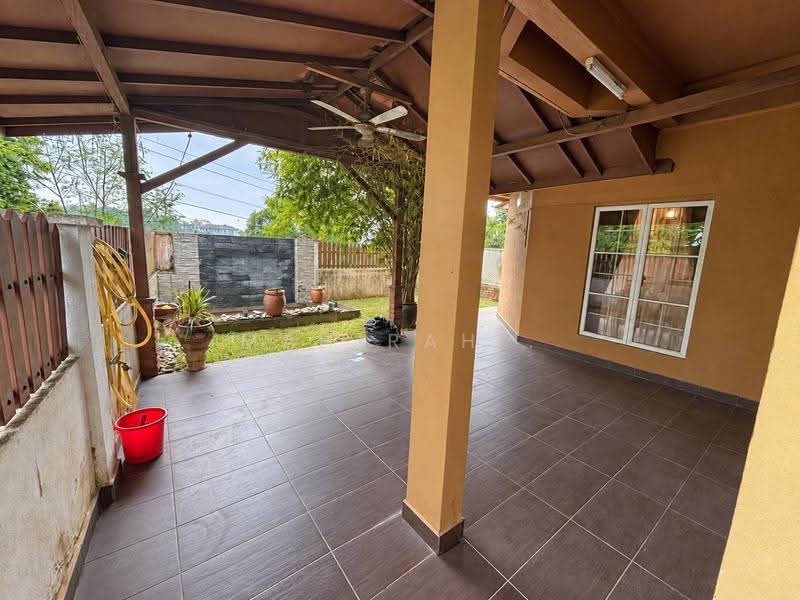 Rumah Teres 2-Tingkat untuk Dijual di Bandar Baru Bangi (Selangor) - Mahirah . - Exterior - PropertyGuru.com.my
