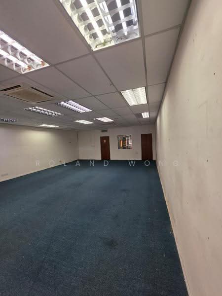 Shop / Office for Rent in Taman Molek (Johor Bahru) - Roland Wong - Interior - PropertyGuru.com.my
