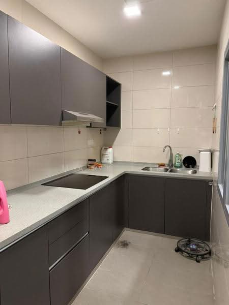 Condominium for Rent at Lakefront Residence - Mark Lee - Kitchen - PropertyGuru.com.my