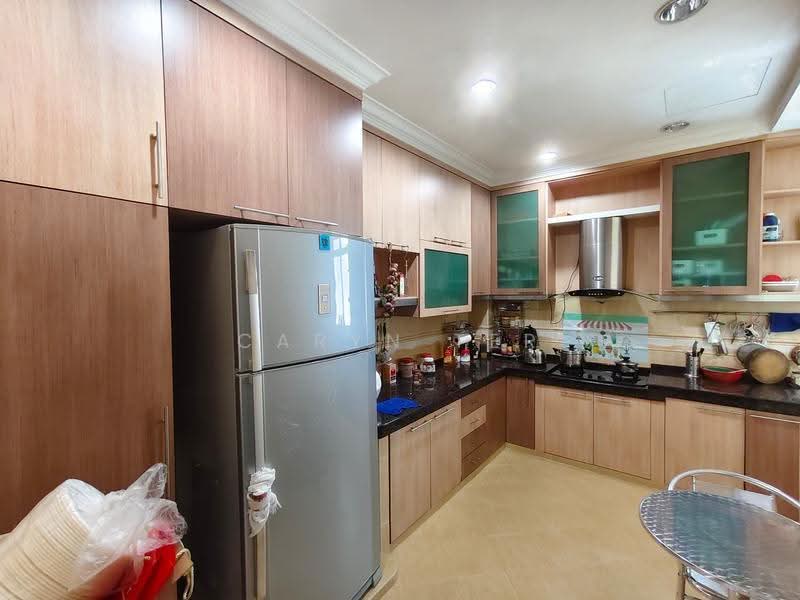 Rumah Teres 2-Tingkat untuk Dijual di Taman Sutera Utama (Skudai) - Caryn Ter - Kitchen - PropertyGuru.com.my