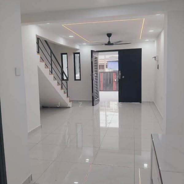 Rumah Teres 2-Tingkat untuk Dijual di Taman Johor Jaya (Johor Bahru) - Jaz Lee - PropertyGuru.com.my