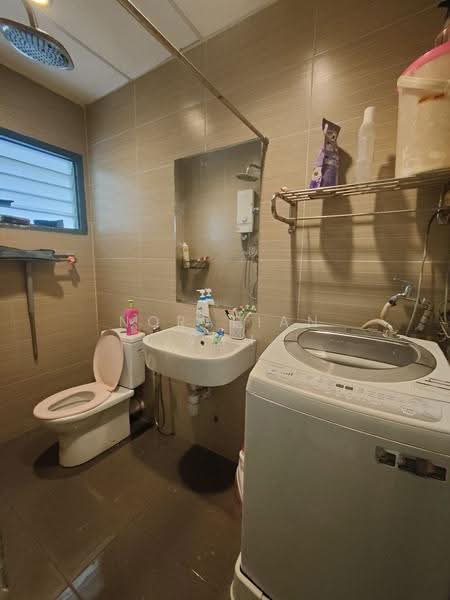 Pangsapuri untuk Dijual di Sri Ledang - Norafian SMH - Bathroom - PropertyGuru.com.my