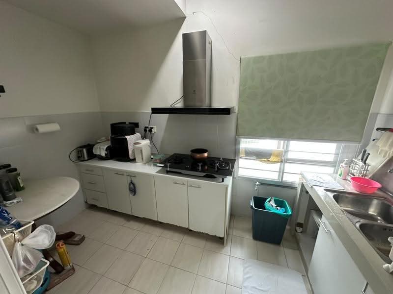 2.5-storey Terraced House for Sale in Sering Ukay (Ampang) - MT Tiu - Kitchen - PropertyGuru.com.my