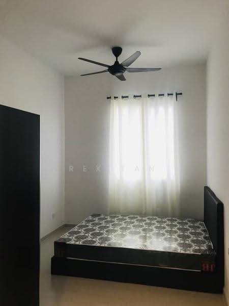 Condominium for Rent at The Hamilton - Rex Tan - Bedroom - PropertyGuru.com.my