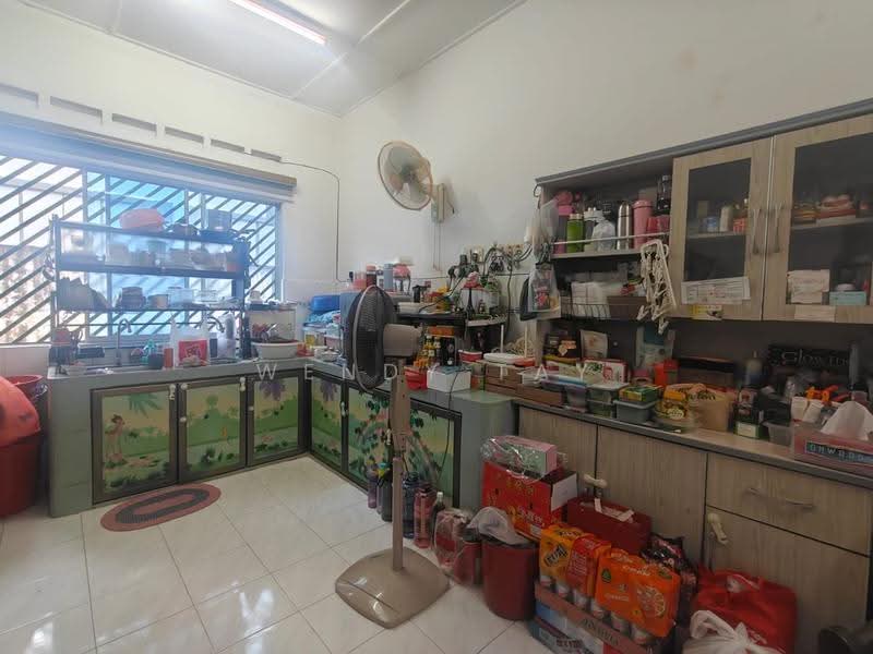 Terraced House for Sale in Taman Gunung Pulai (Kulai) - Wendy Tay - Kitchen - PropertyGuru.com.my