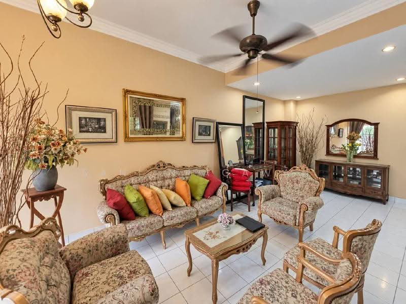 Bungalow House untuk Dijual di Bandar Baru Bangi (Selangor) - Sani Niagawan - Living Room - PropertyGuru.com.my