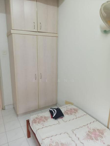 2-storey Terraced House for Sale in Taman Putra Prima (Puchong) - Bee Ang - Bedroom - PropertyGuru.com.my