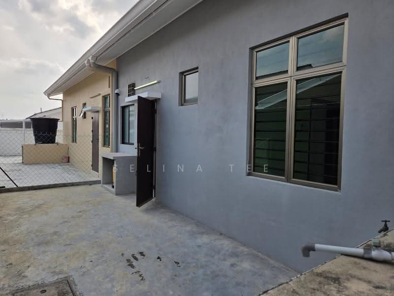 Rumah Berkembar untuk Dijual di Jasin (Melaka) - Selina Tee - Exterior - PropertyGuru.com.my