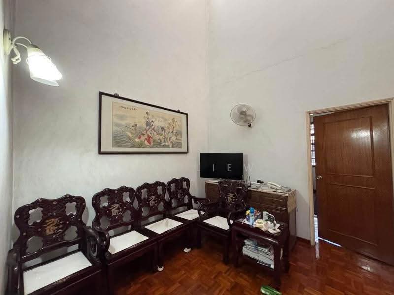 Rumah Teres 2-Tingkat untuk Dijual di Taman Perling (Perling) - Ken Liew - Living Room - PropertyGuru.com.my