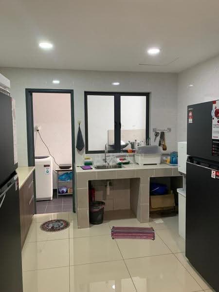 Kondominium untuk Dijual di Emerald Residence - Luqman Ramli - Kitchen - PropertyGuru.com.my