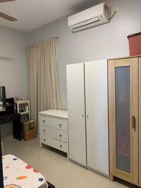 Kondominium untuk Dijual di Emerald Residence - Luqman Ramli - Bedroom - PropertyGuru.com.my