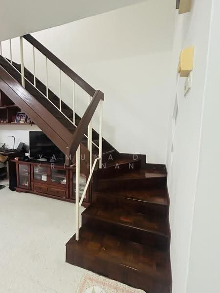 2-storey Terraced House for Sale in SS19 (Subang Jaya) - Yamuna Devi Krishnan Kutty - Staircases - PropertyGuru.com.my