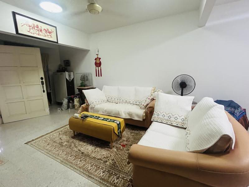 2-storey Terraced House for Sale in SS19 (Subang Jaya) - Yamuna Devi Krishnan Kutty - Living Room - PropertyGuru.com.my
