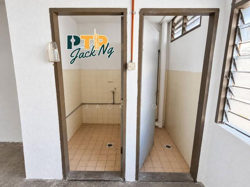 Shop / Office untuk Disewa di Raja Uda (Butterworth) - Jack Ng - Interior - PropertyGuru.com.my