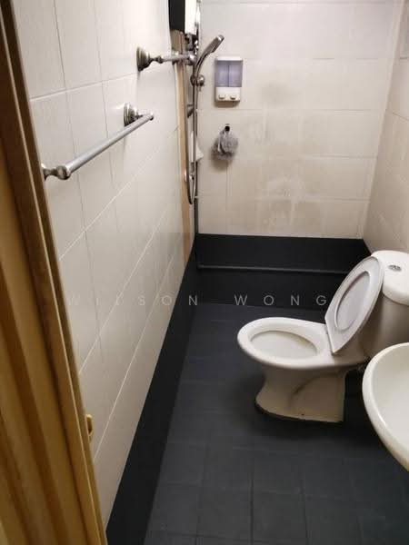 Townhouse for Sale in Batu Caves (Selangor) - Wilson Wong - Bathroom - PropertyGuru.com.my
