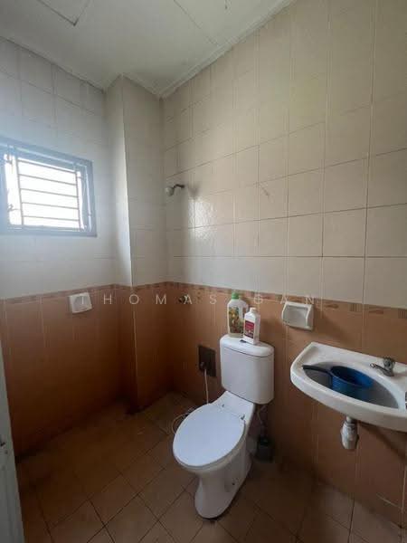 Terraced House for Sale in Bandar Puteri Klang (Klang) - Thomas Gan - Bathroom - PropertyGuru.com.my