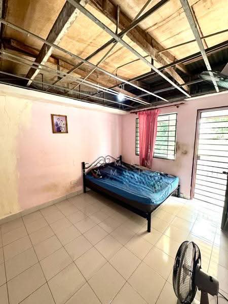 2-storey Terraced House for Sale in Ampang Jaya (Ampang) - Luqman Ramli - Bedroom - PropertyGuru.com.my
