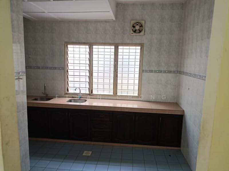 Rumah Teres 2-Tingkat untuk Dijual di Bandar Bukit Tinggi (Klang) - Ethan Chong - Kitchen - PropertyGuru.com.my