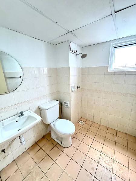Kondominium untuk Dijual di Pantai Hillpark 2 - Luqman Ramli - Bathroom - PropertyGuru.com.my