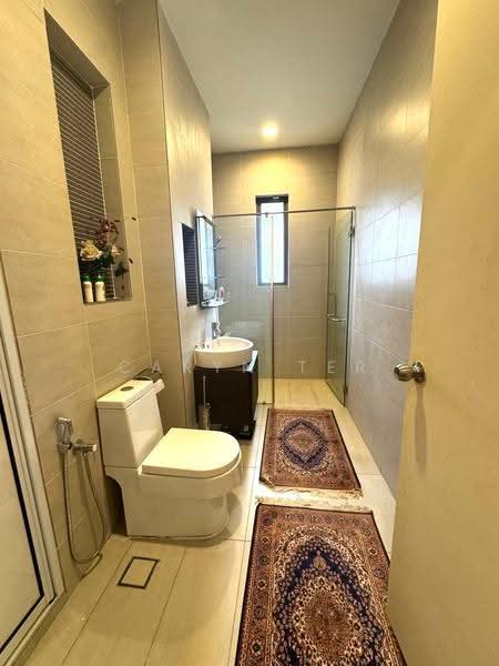 Semi-Detached House for Sale in East Ledang (Iskandar Puteri (Nusajaya)) - Caryn Ter - Bathroom - PropertyGuru.com.my