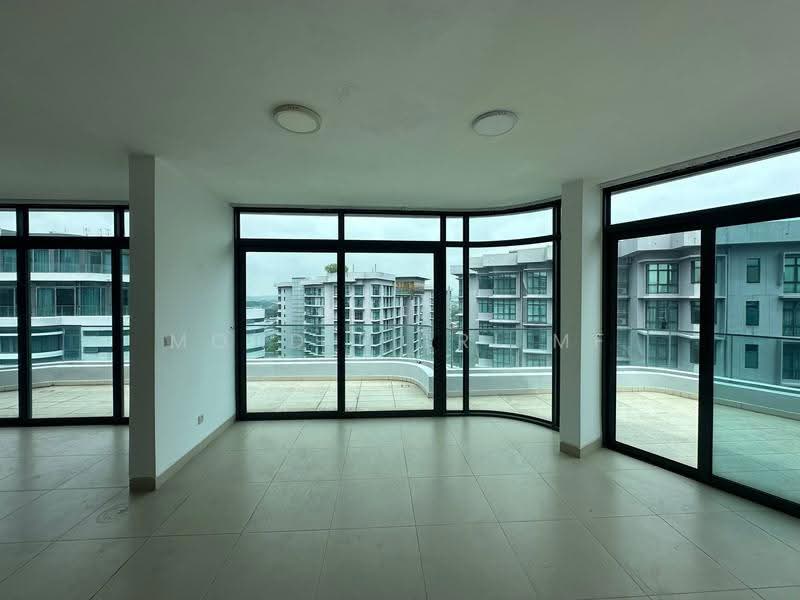 Service Residence for Sale at Aragreens - Mohd Fitri MF - Balcony - PropertyGuru.com.my