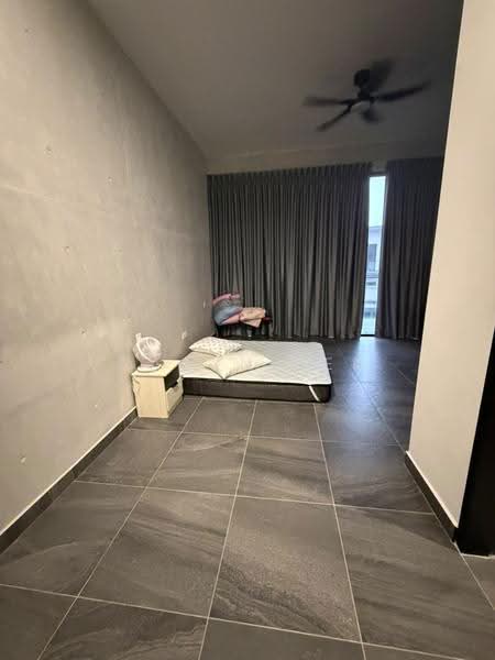 Rumah Teres 3-Tingkat untuk Dijual di Kulai (Johor) - Caryn Ter - Bedroom - PropertyGuru.com.my